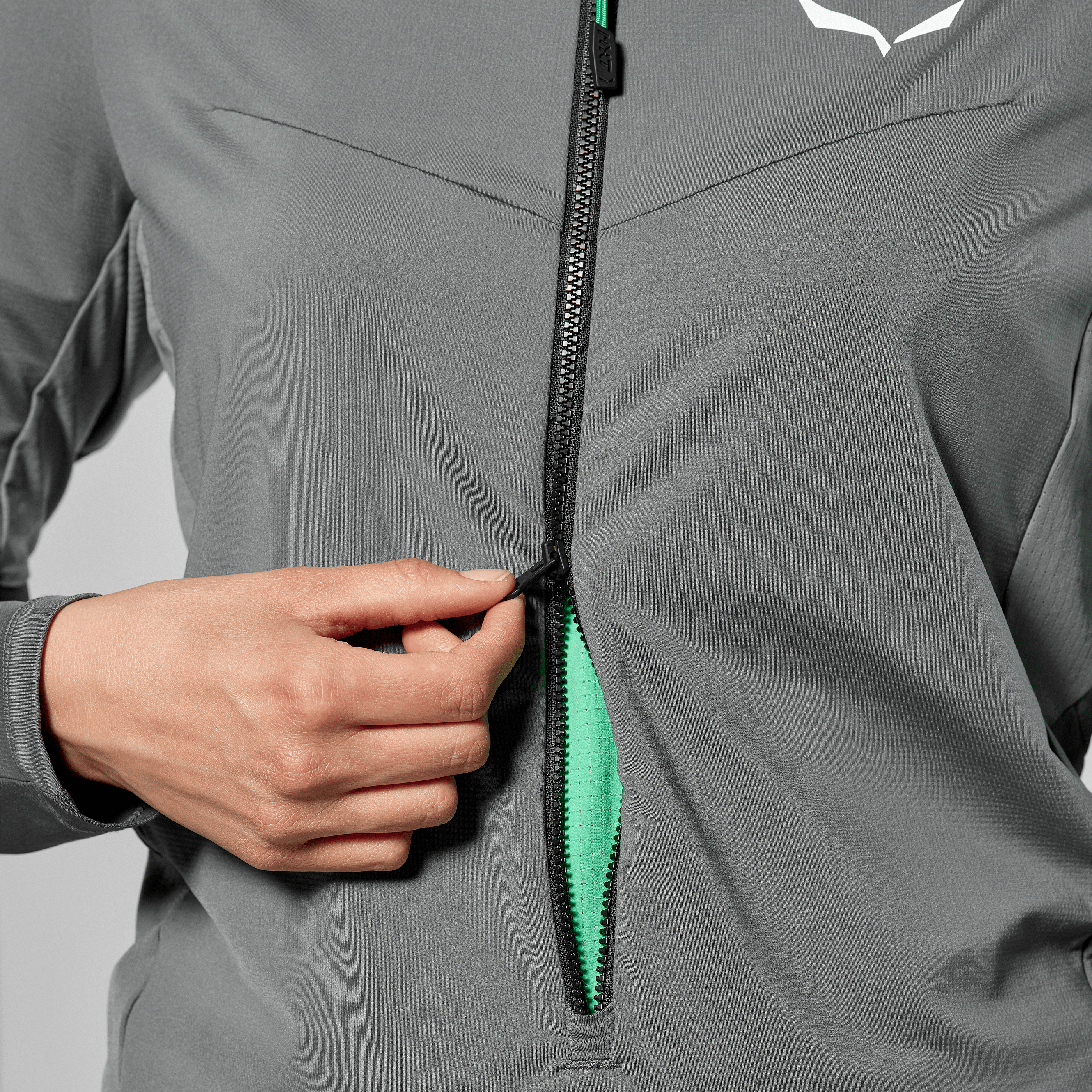 Camiseta de media cremallera NXT Hybrid para Mujer